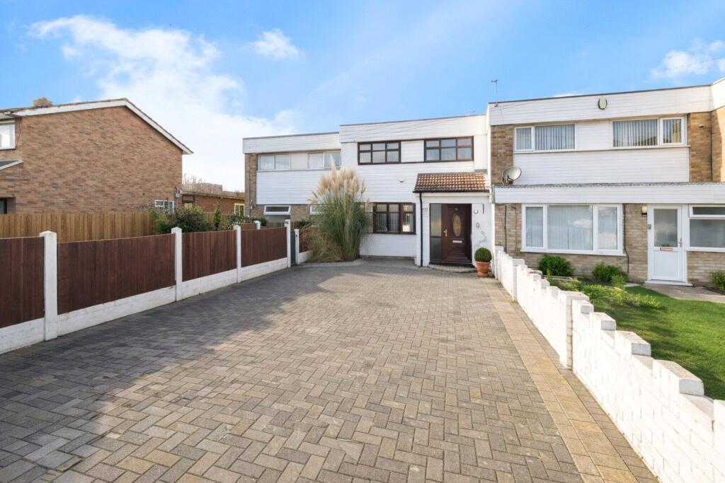 Main image of property: Lower Mardyke Avenue, Rainham, RM13