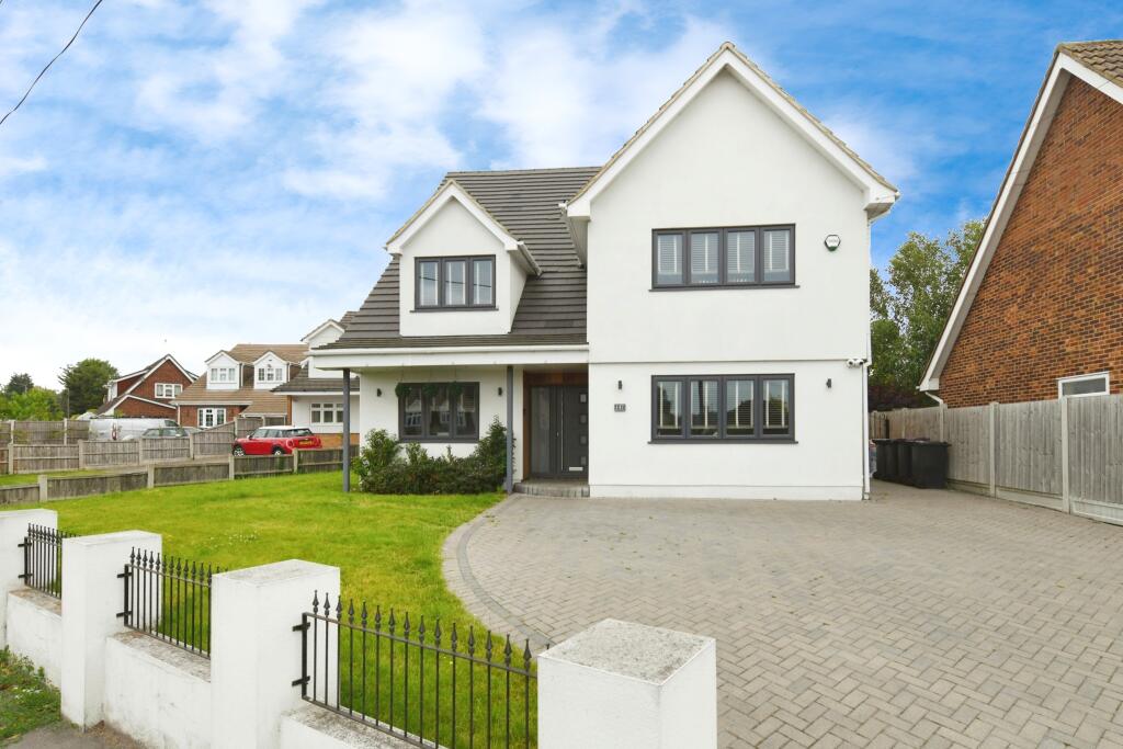 Main image of property: Hockley Road, Rayleigh, Essex, SS6
