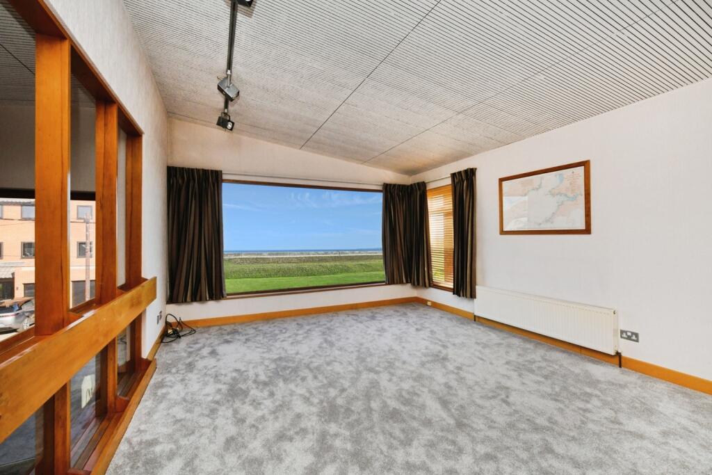 Main image of property: Beveland Road, Canvey Island, Essex, SS8