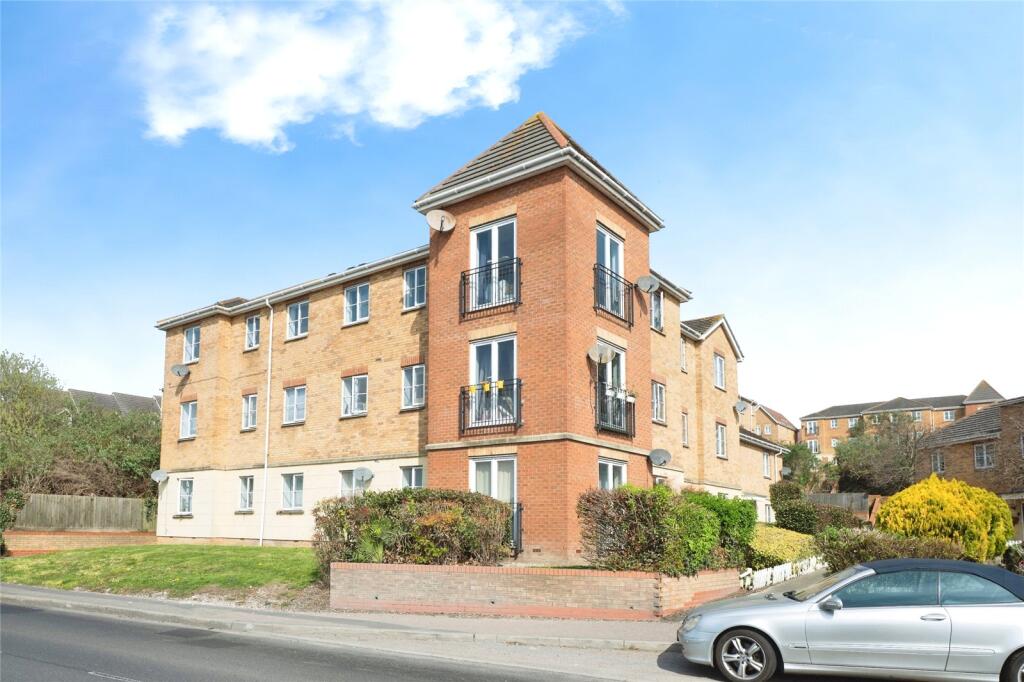 Main image of property: Keswick Gardens, PURFLEET-ON-THAMES, Essex, RM19
