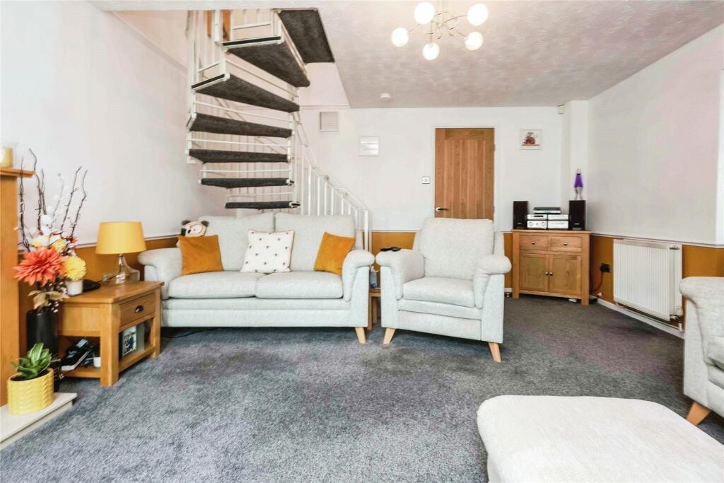 Additional property image - Lodge Pool Close, Great Barr, Birmingham, B44