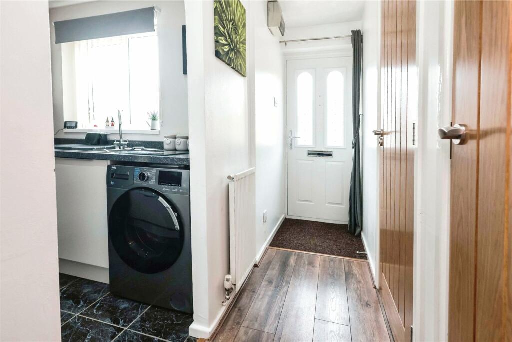 Additional property image - Lodge Pool Close, Great Barr, Birmingham, B44