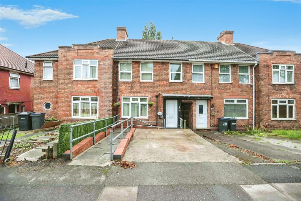 Main image of property: Kingstanding Road, Kingstanding, Birmingham, B44