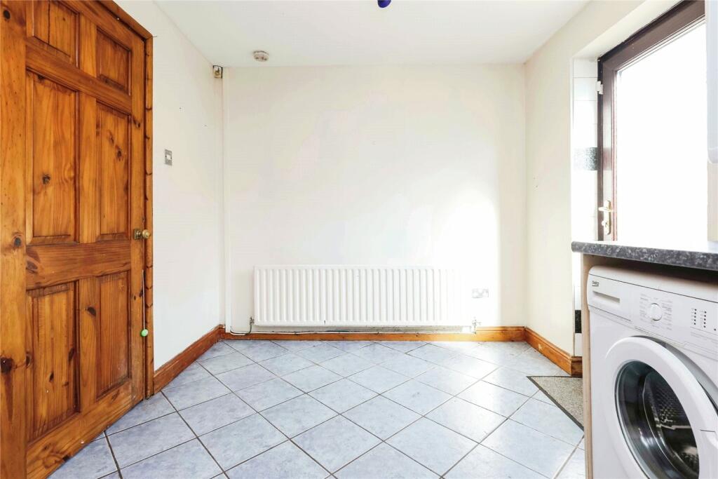 Additional property image - Tompstone Road, West Bromwich, West Midlands, B71