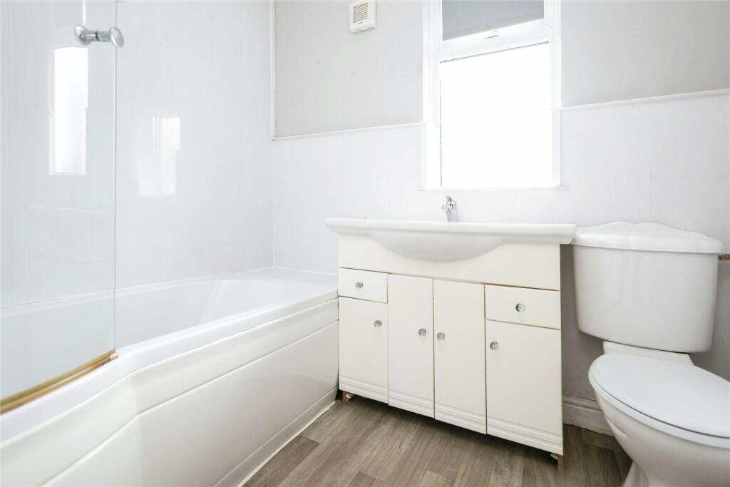 Additional property image - Twickenham Road, Kingstanding, Birmingham, B44