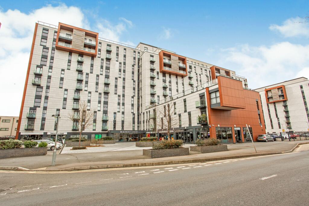 2 bedroom flat for sale in Beaumont Court 61 71 Victoria Avenue