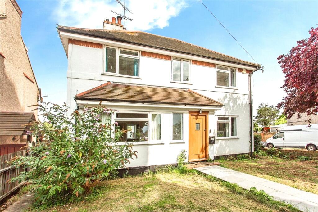 Main image of property: Bournemouth Park Road, Southend-on-Sea, Essex, SS2
