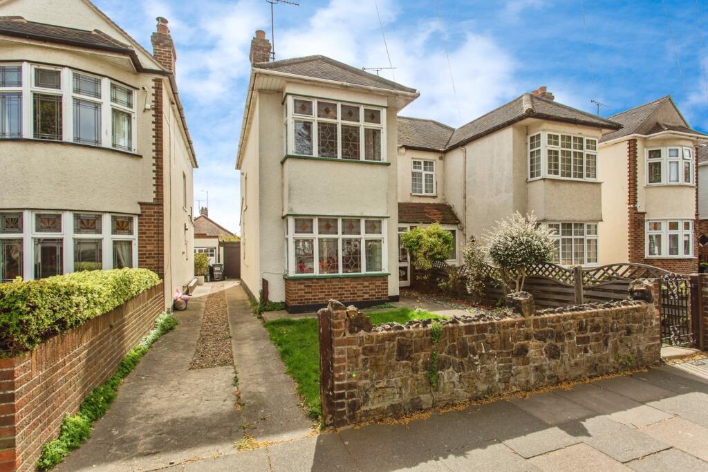 Main image of property: Royston Avenue, Southend-on-Sea, Essex, SS2