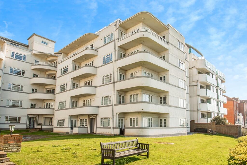 Main image of property: Argyll House, 2 Seaforth Road, Westcliff-On-Sea, Essex, SS0