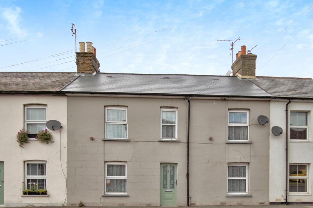 Main image of property: High Street, SOUTHEND-ON-SEA, Essex, SS3