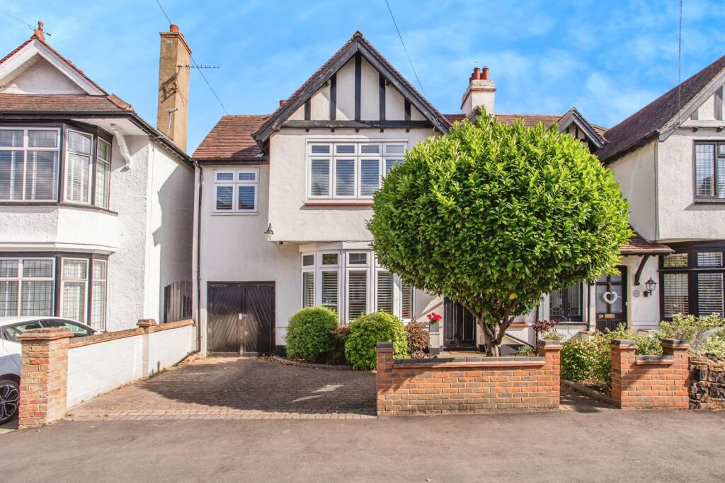 Main image of property: Sunningdale Avenue, Leigh-On-Sea, Essex, SS9