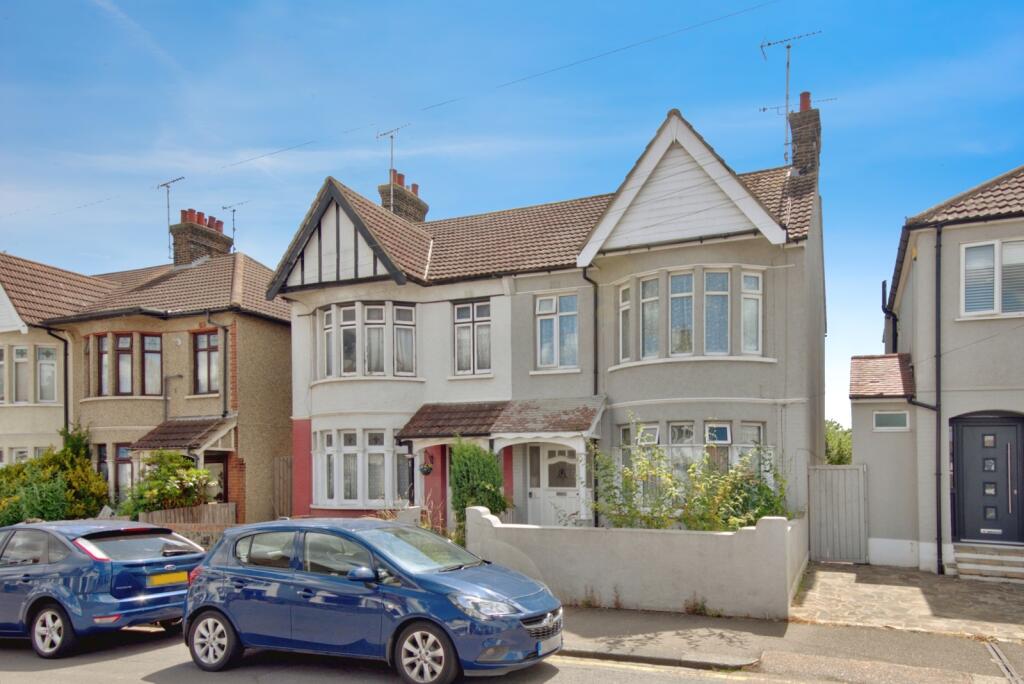 Main image of property: Oakhurst Road, SOUTHEND-ON-SEA, Essex, SS2