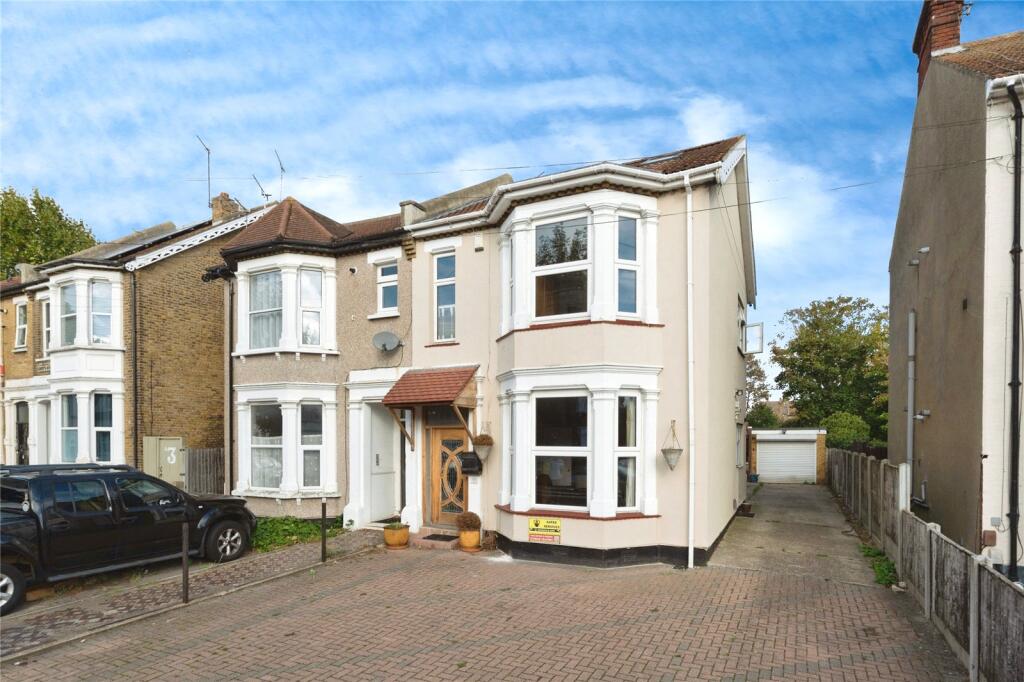 Main image of property: Kilworth Avenue, Southend-on-Sea, Essex, SS1