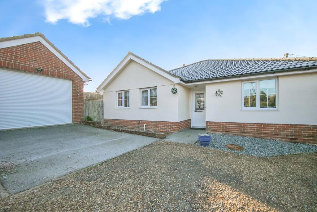 Additional property image - Park Road, Sudbury, Suffolk, CO10