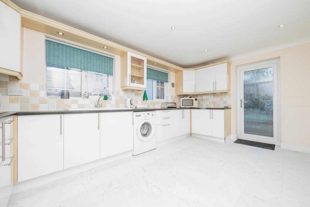 Additional property image - Park Road, Sudbury, Suffolk, CO10
