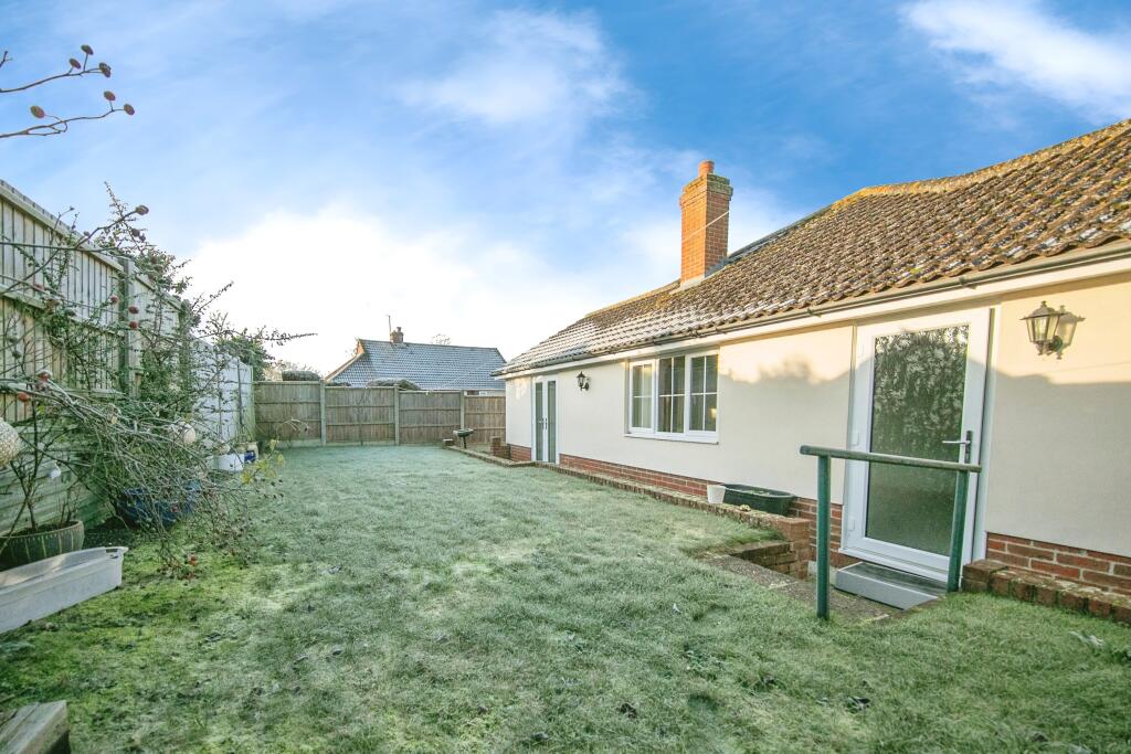 Additional property image - Park Road, Sudbury, Suffolk, CO10