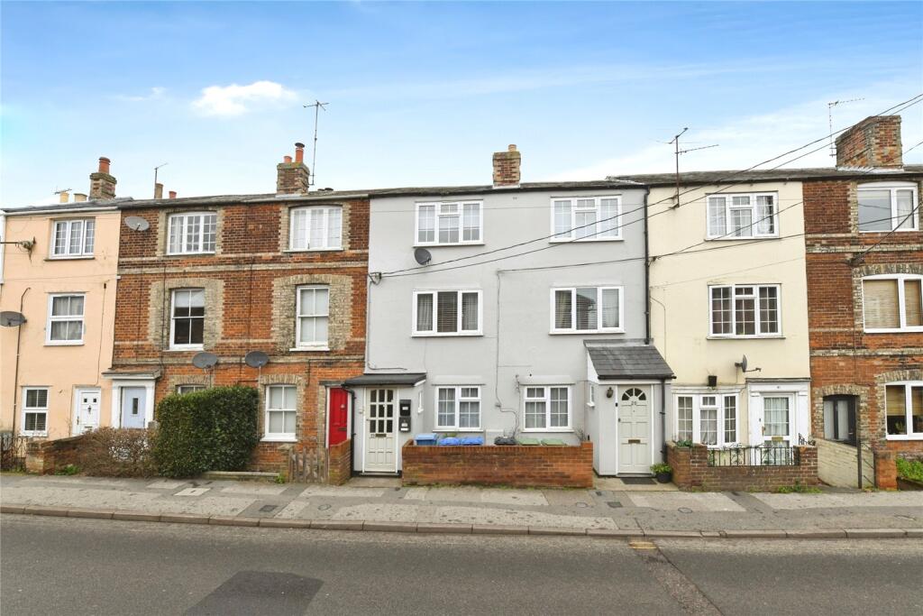 2 bedroom flat