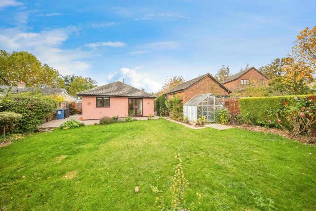 Main image of property: Barrow Hill, SUDBURY, Suffolk, CO10