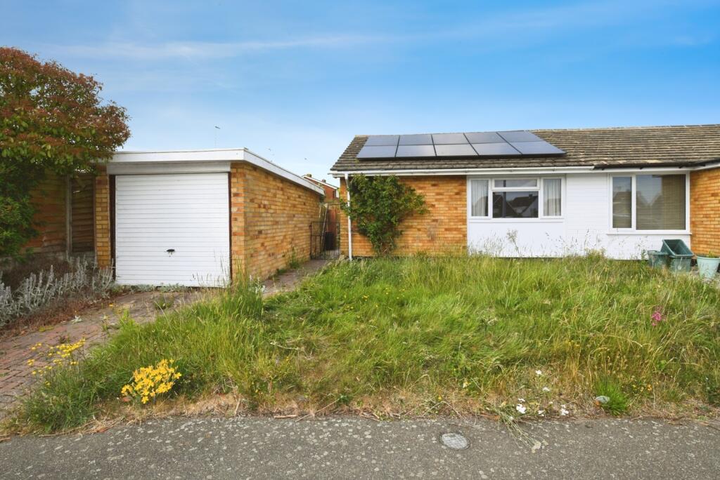 Main image of property: Heycroft Way, Tiptree, Colchester, Essex, CO5