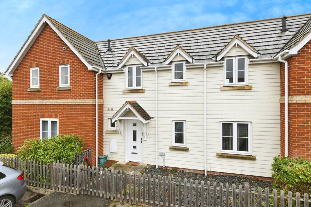 Main image of property: Little Orchards, Kelvedon, Colchester, Essex, CO5