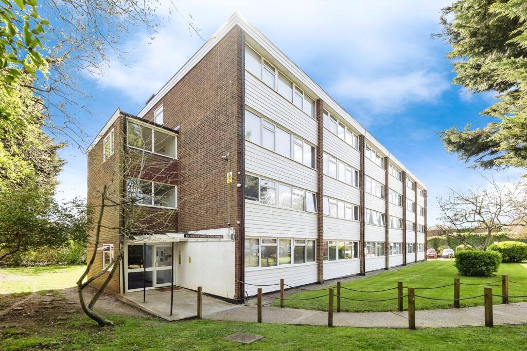 Main image of property: Long Green, Chigwell, IG7