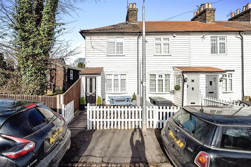 Main image of property: Lambourne Road, Chigwell, Essex, IG7