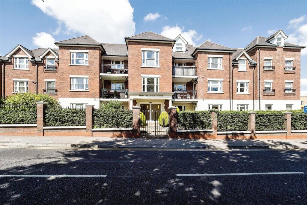 Main image of property: Manor Road, Chigwell, Essex, IG7