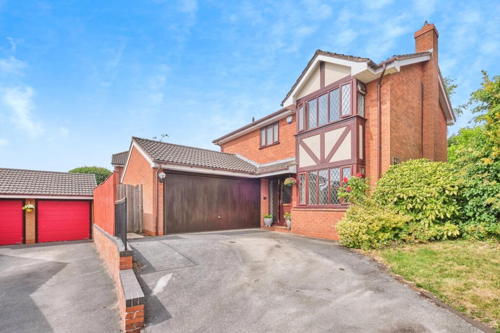 Main image of property: Broadlands Rise, Lichfield, Staffordshire, WS14