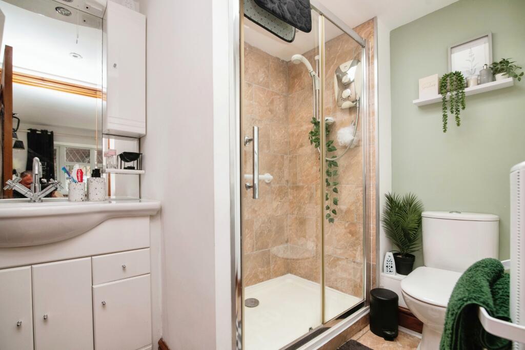 Additional property image - The Slough, Studley, Warwickshire, B80