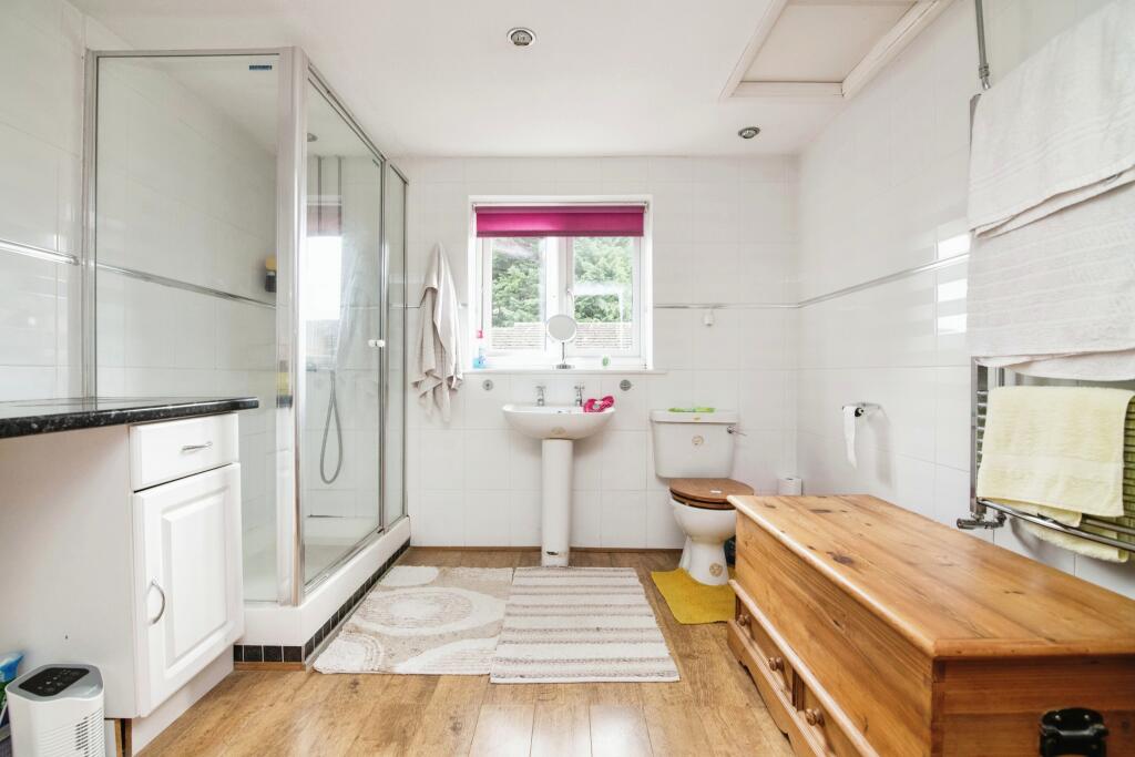 Additional property image - The Slough, Studley, Warwickshire, B80