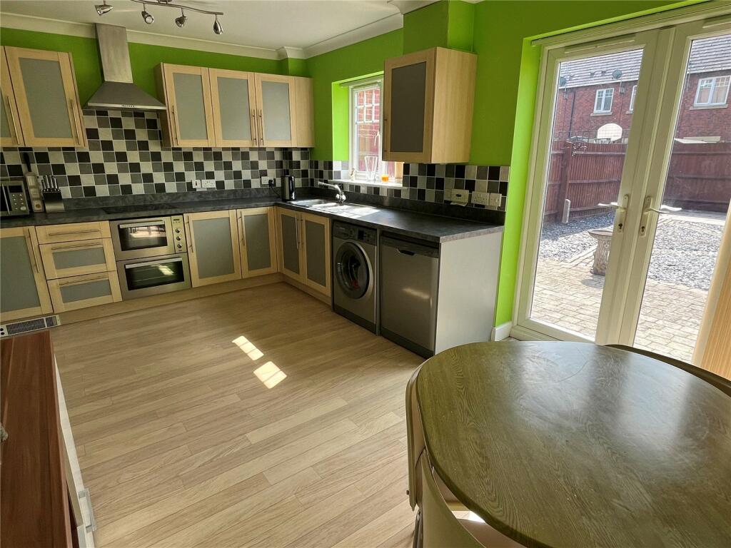 Additional property image - Hedgerow Close, Redditch, Worcestershire, B98