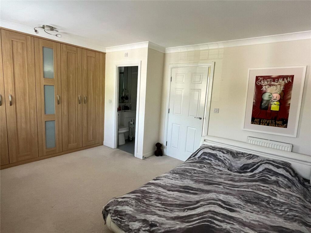 Additional property image - Hedgerow Close, Redditch, Worcestershire, B98