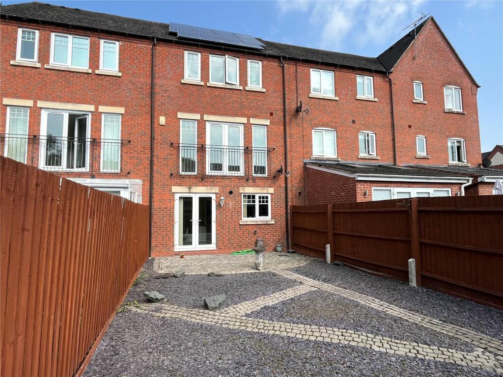 Additional property image - Hedgerow Close, Redditch, Worcestershire, B98