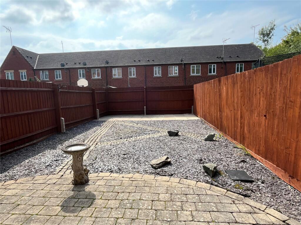 Additional property image - Hedgerow Close, Redditch, Worcestershire, B98