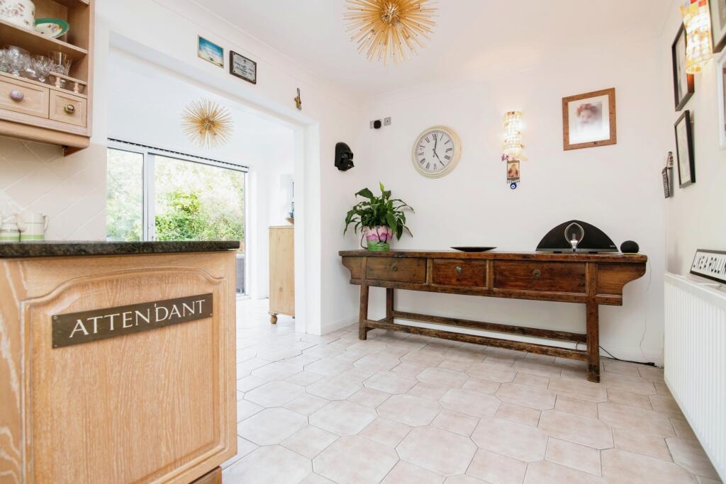 Additional property image - Birmingham Road, Mappleborough Green, Studley, Warwickshire, B80