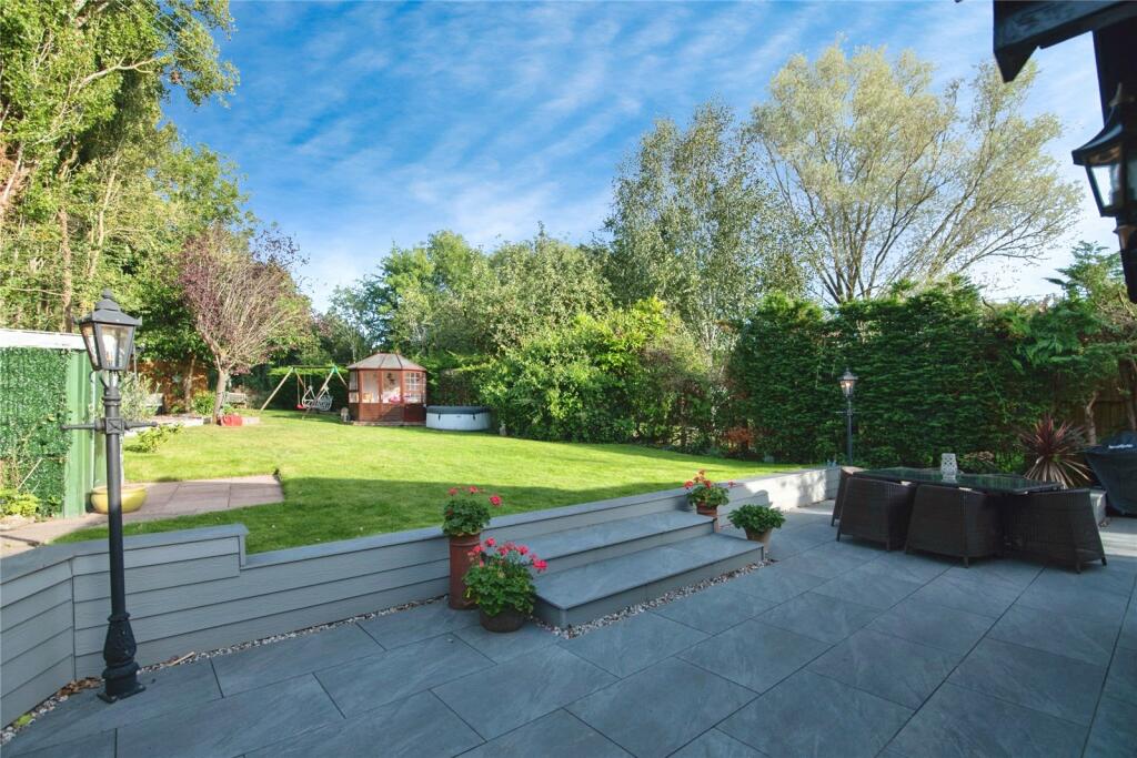 Additional property image - Birmingham Road, Mappleborough Green, Studley, Warwickshire, B80