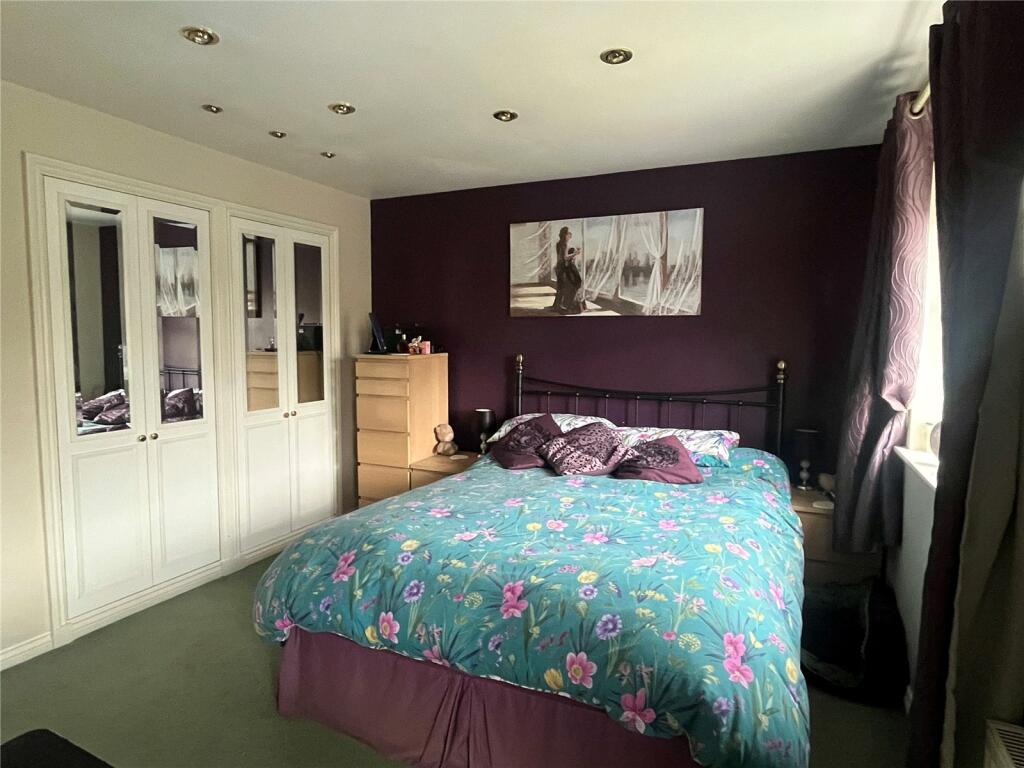 Additional property image - Carthorse Lane, Redditch, Worcestershire, B97