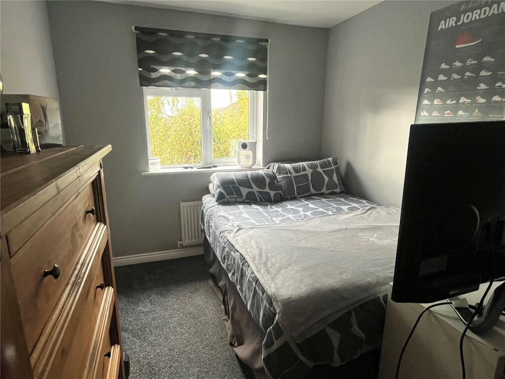 Additional property image - Carthorse Lane, Redditch, Worcestershire, B97