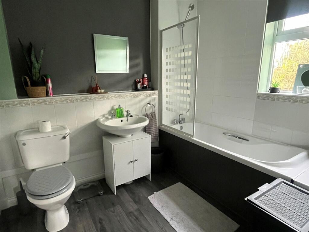 Additional property image - Carthorse Lane, Redditch, Worcestershire, B97