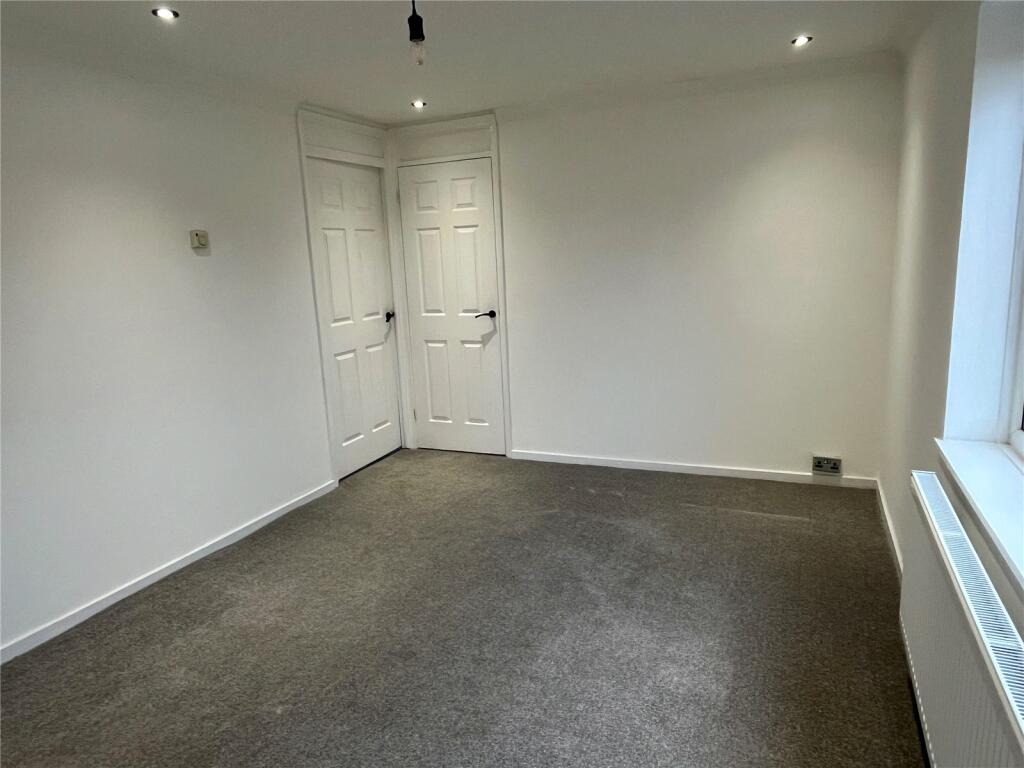 Additional property image - Barnwood Close, Redditch, Worcestershire, B98