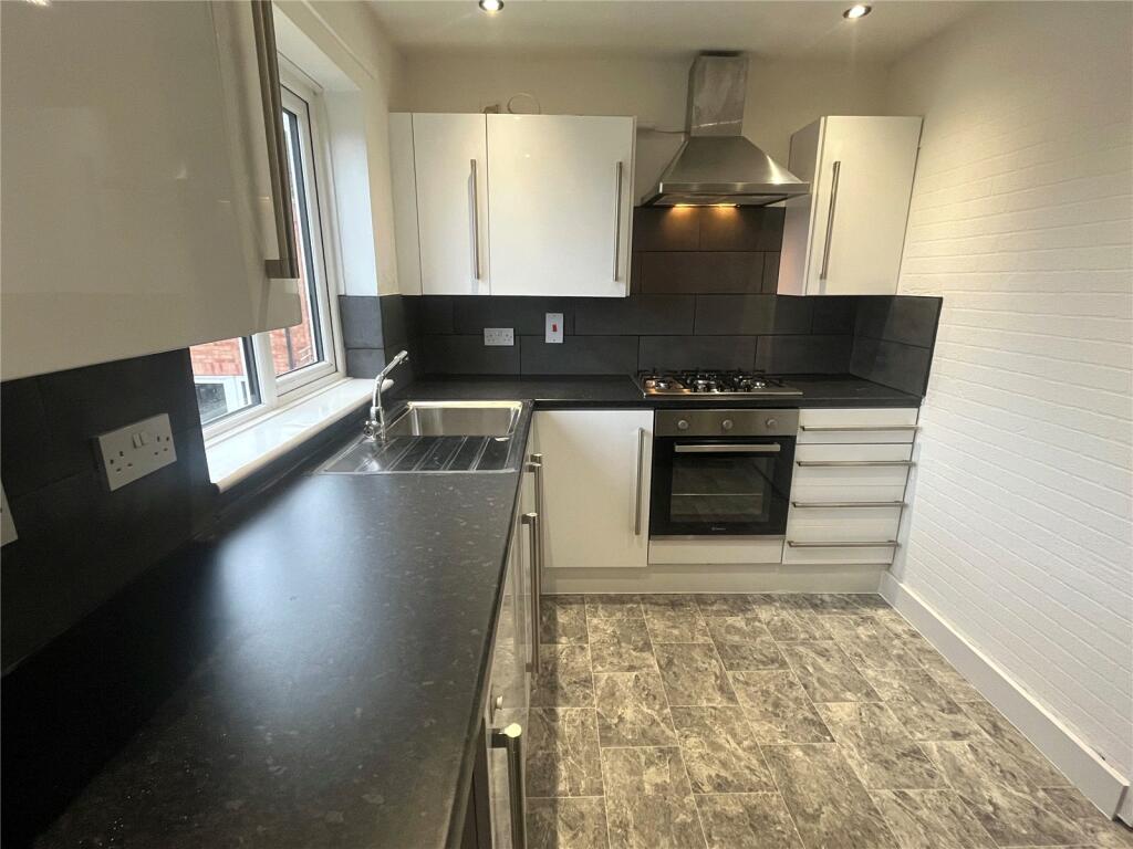 Additional property image - Barnwood Close, Redditch, Worcestershire, B98