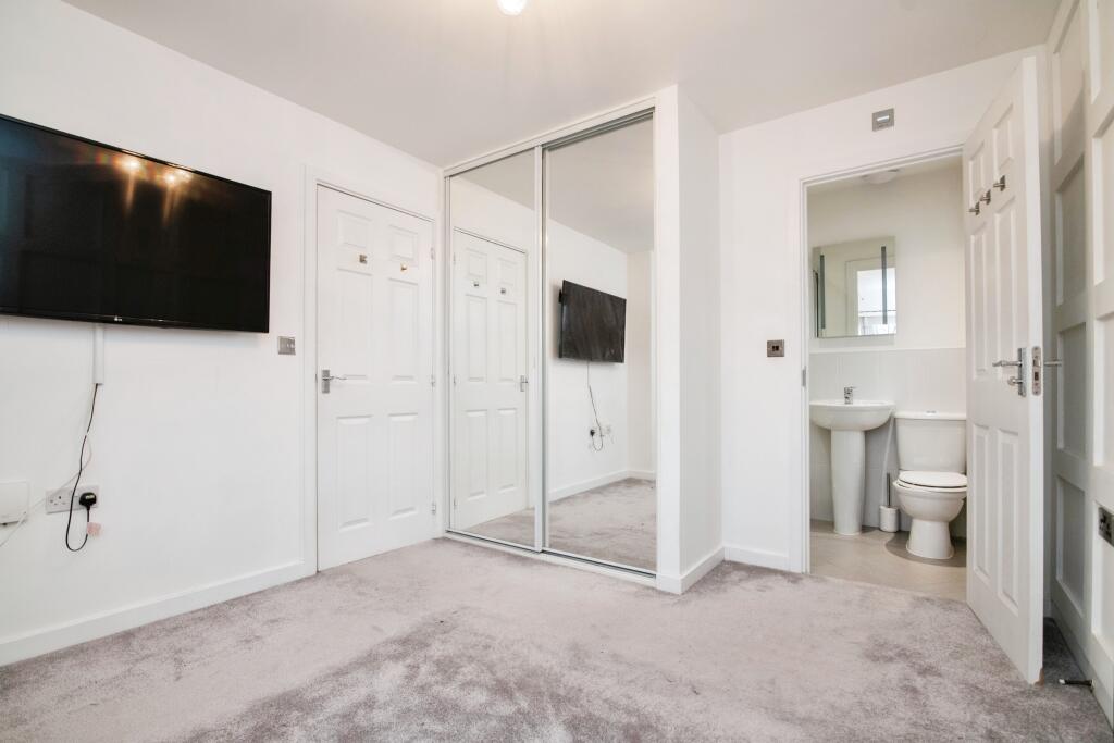 Additional property image - Almondsbury Close, Redditch, Worcestershire, B97