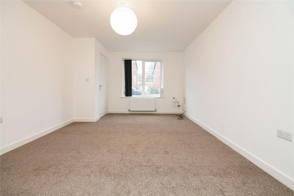 Additional property image - Ossett Drive, Redditch, Worcestershire, B97