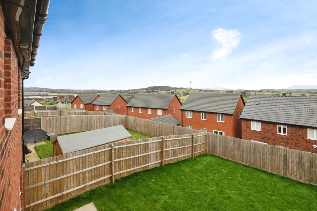 Additional property image - Ossett Drive, Redditch, Worcestershire, B97