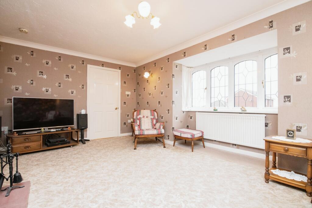 Additional property image - Underwood Close, Callow Hill, Redditch, Worcestershire, B97