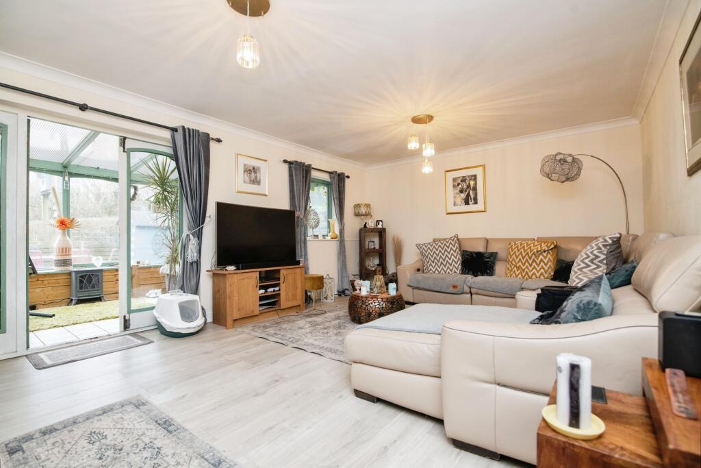 Additional property image - Brooklands Lane, Redditch, Worcestershire, B98