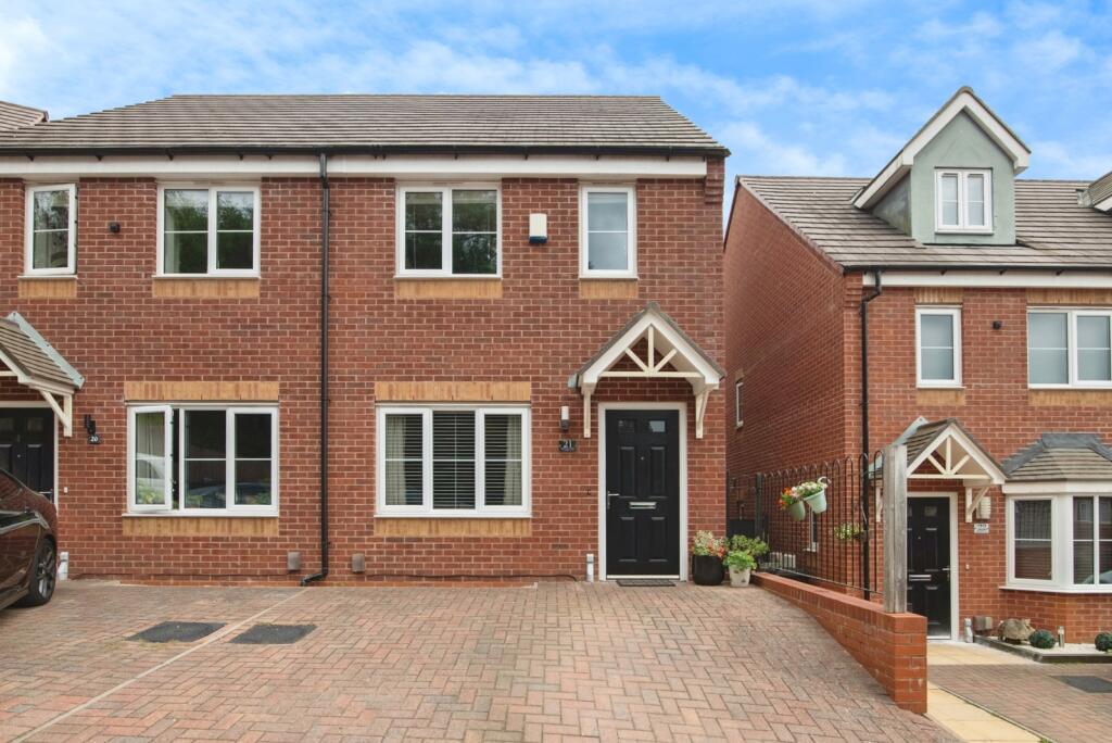 Main image of property: Marton Close, Redditch, Worcestershire, B97
