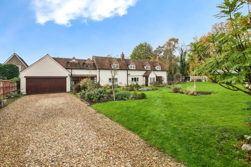 Main image of property: Norton Close, Redditch, Worcestershire, B98