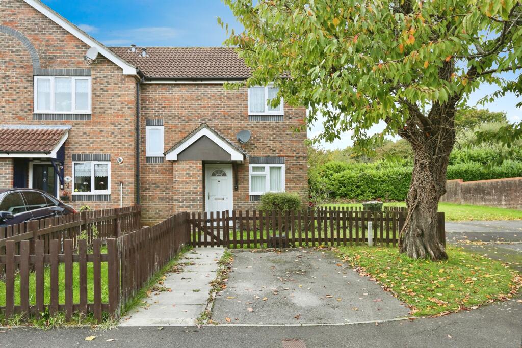 Main image of property: Lomax Close, Hedge End, Southampton, Hampshire, SO30