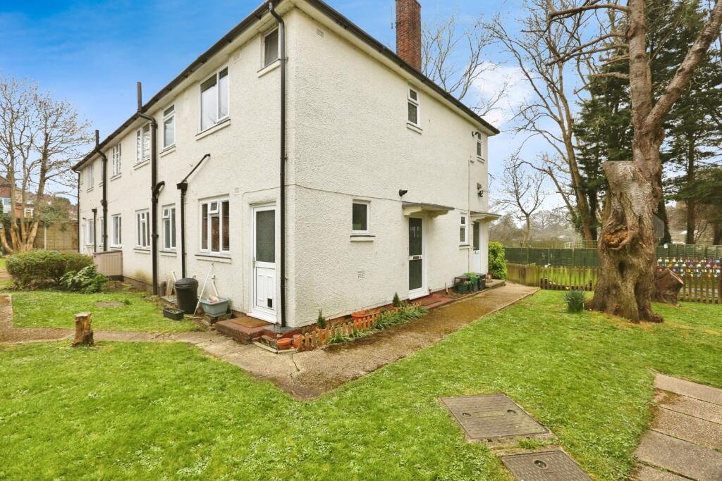 Main image of property: Bursledon Road, SOUTHAMPTON, Hampshire, SO19